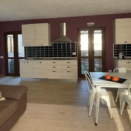 Sardiniabnb Laurette 아파트 *